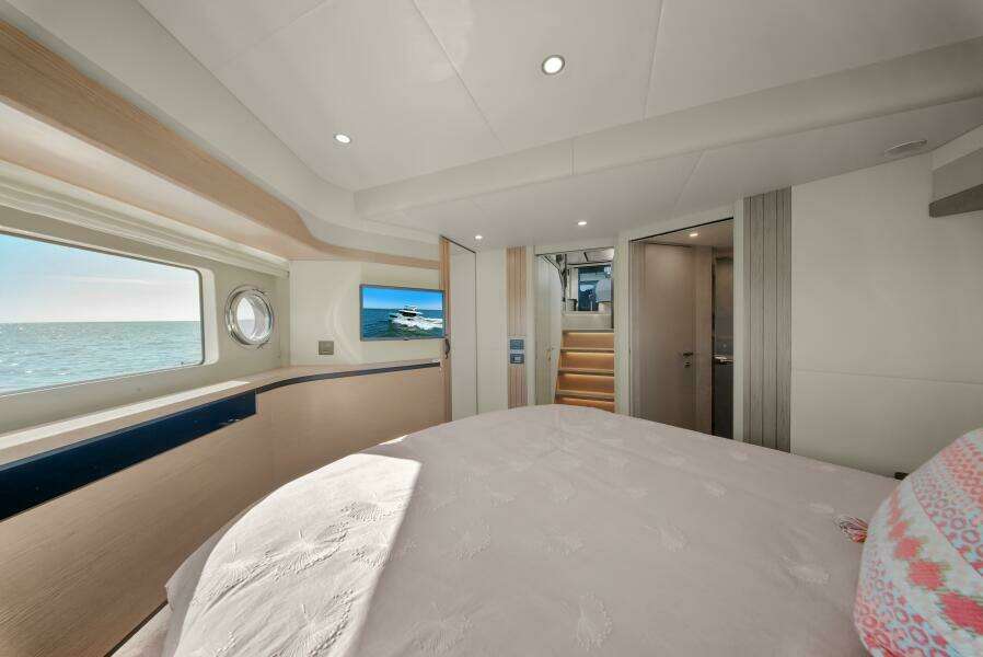 2025 Absolute Navetta 53 - Stateroom