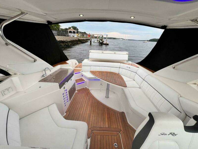 2014 Sea Ray SLX 350