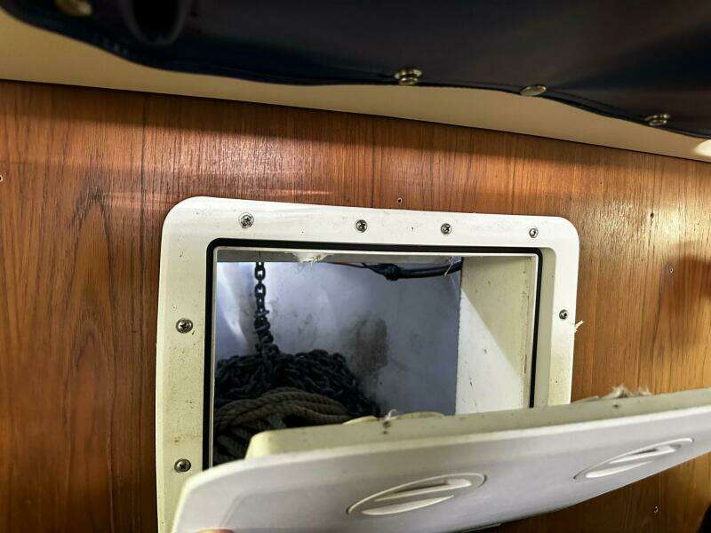1997 Luhrs 32 Open