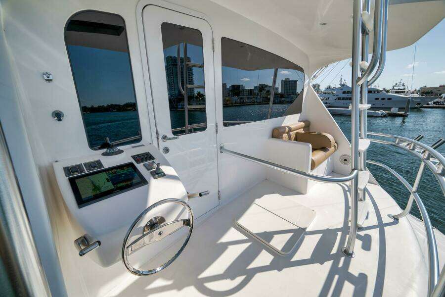 2011 Viking 76 Enclosed Bridge- TEUSEAS- Flybridge Mezzanine