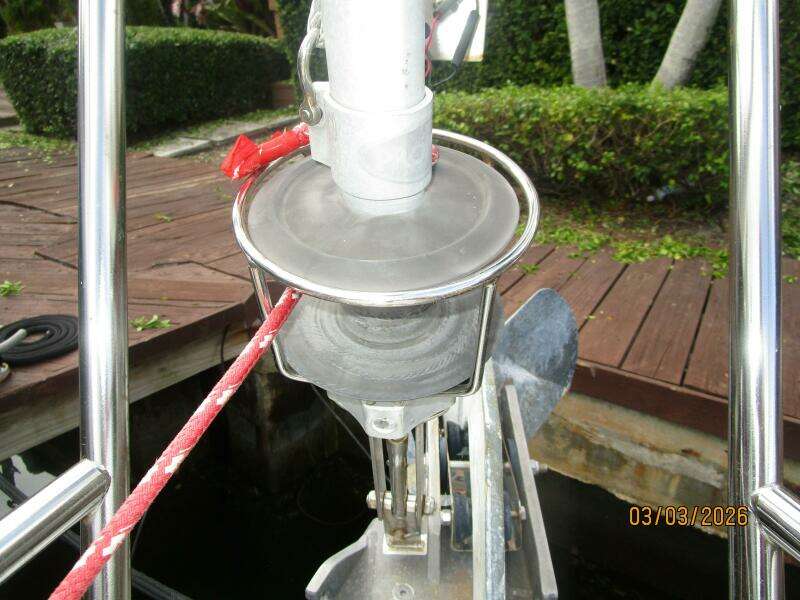 35' Beneteau roller furler