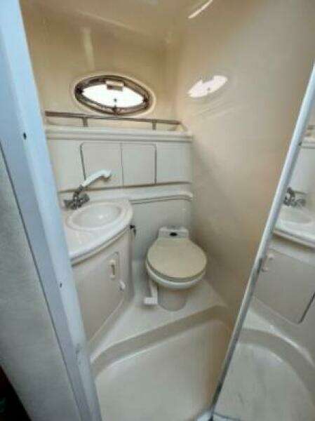 2001 Sea Ray Sundancer 280