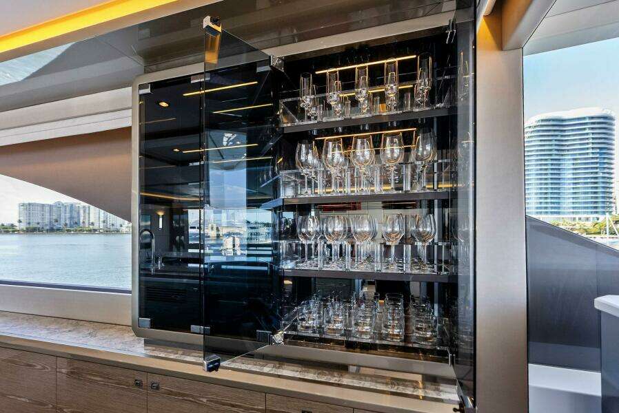 2024 Ocean Alexander 35 Revolution