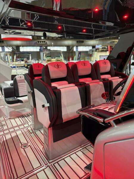 2024 Cigarette Nighthawk SD Edition