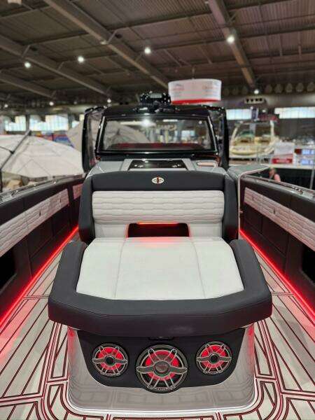 2024 Cigarette Nighthawk SD Edition