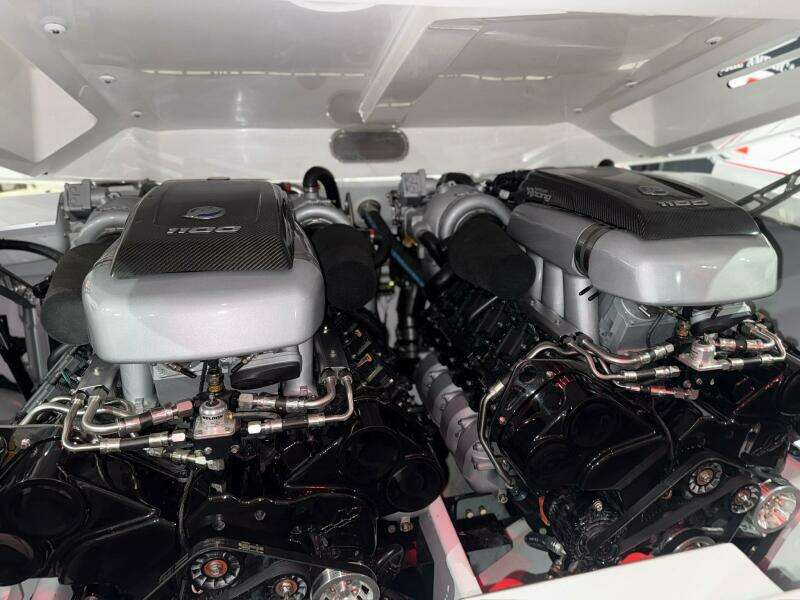 2024 Cigarette Nighthawk SD Edition