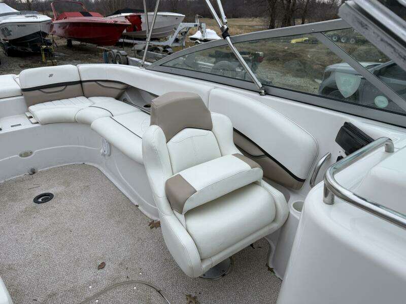 2005 Four Winns 250 Horizon