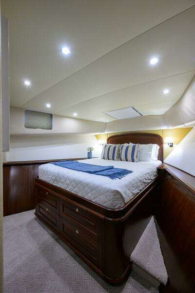 2005 Pacific Mariner 85