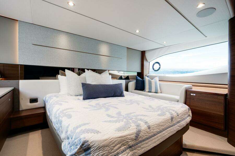 Princess V55 - Mermoo Too - Stateroom