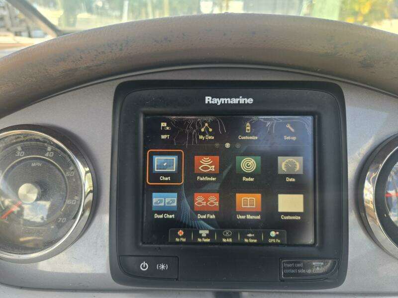 2016 Sea Ray 270 Sundeck