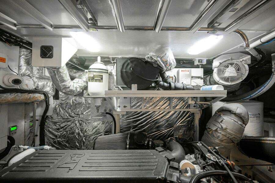 Princess 72 Joint Credit II - Engine Room