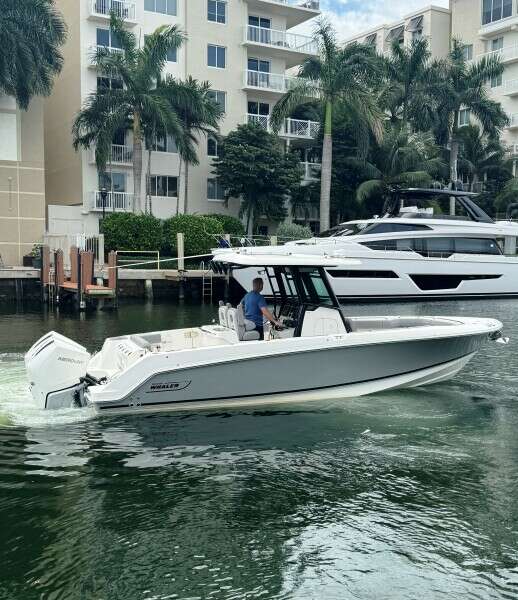 2024 Boston Whaler 280 Outrage