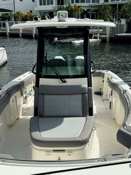 2024 Boston Whaler 280 Outrage