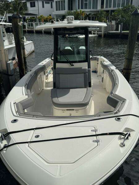 2024 Boston Whaler 280 Outrage