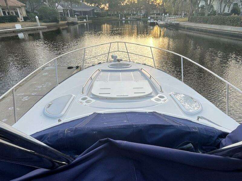 2018 Monterey 335 Sport Yacht