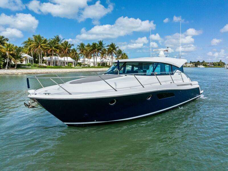 2018 Tiara Yachts C44