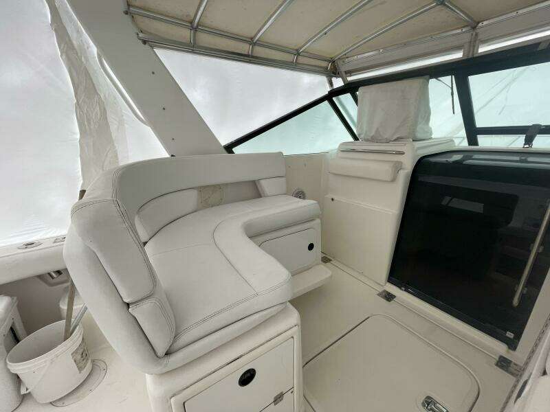 2003 Tiara Yachts 3100 Open