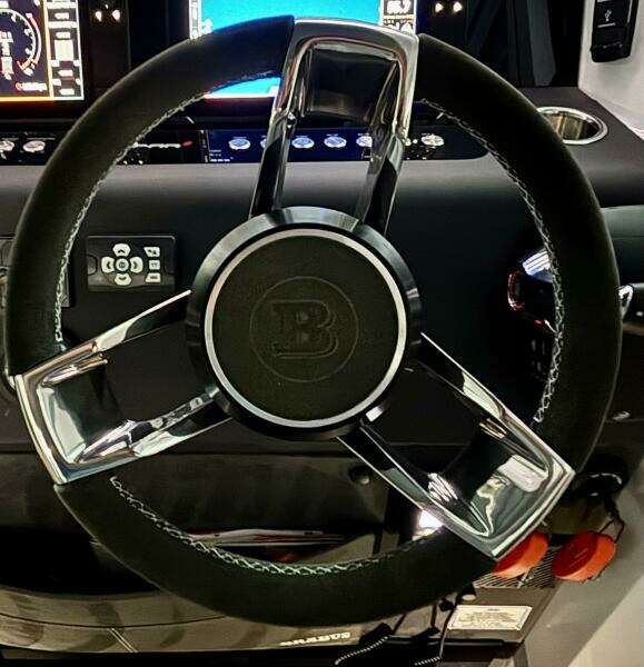 2024 Axopar 37 XC Cross Cabin