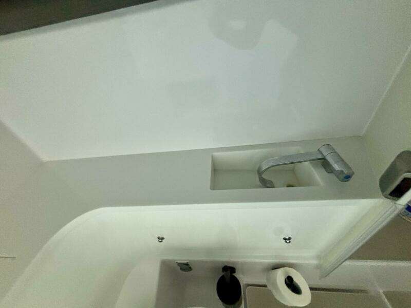 2024 Axopar 37 XC Cross Cabin