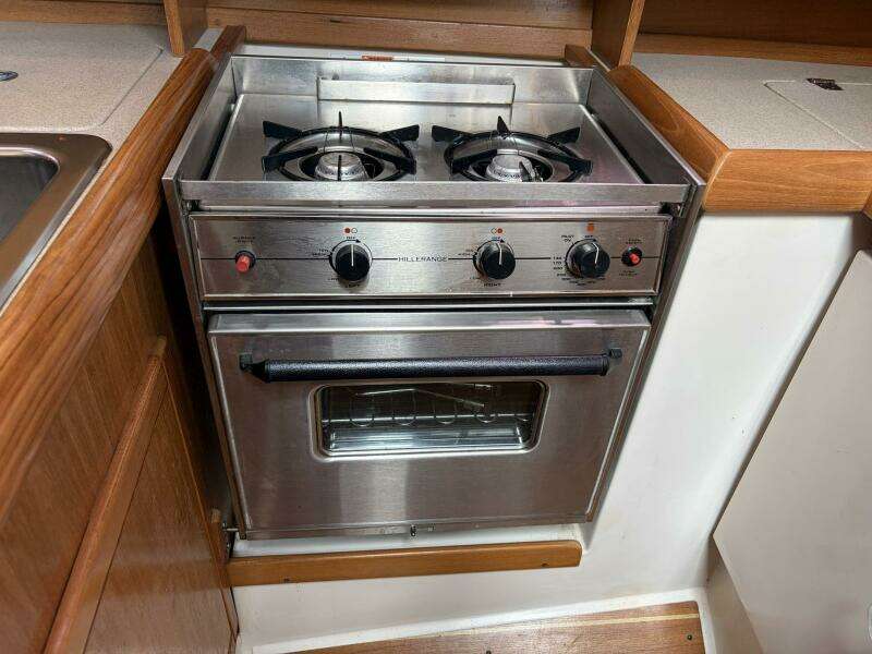 2004 Catalina 36 MkII