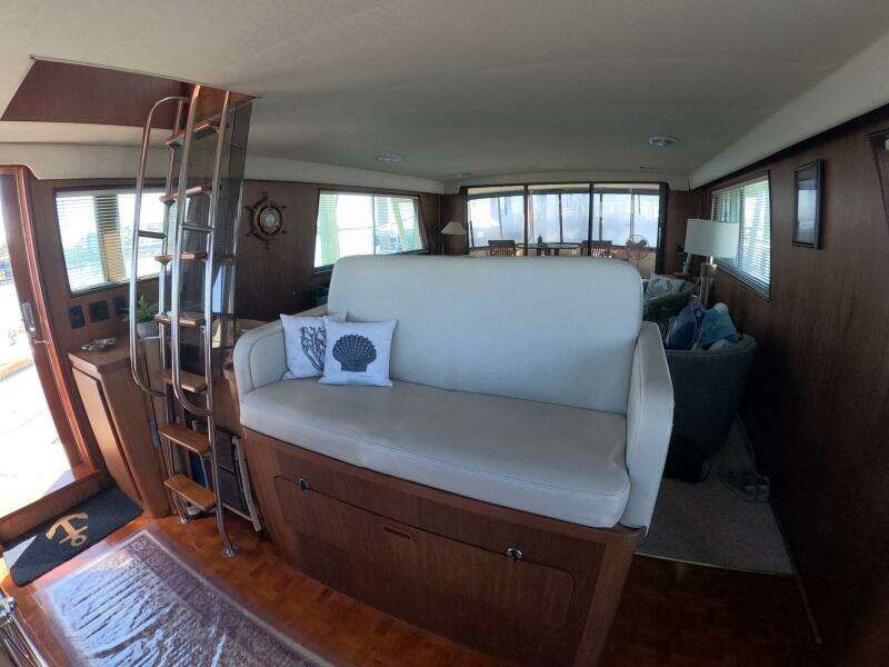 1987 Hatteras 54MY
