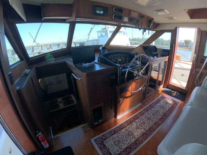 1987 Hatteras 54MY