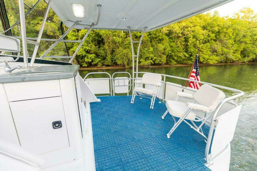 1996 Mainship 37 Motor Yacht