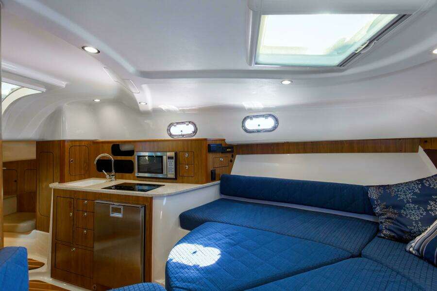 2012 Pursuit OS 345 Offshore