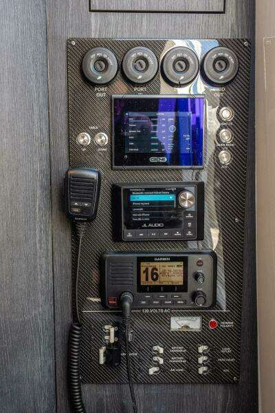 2024 Cigarette 42 Auroris