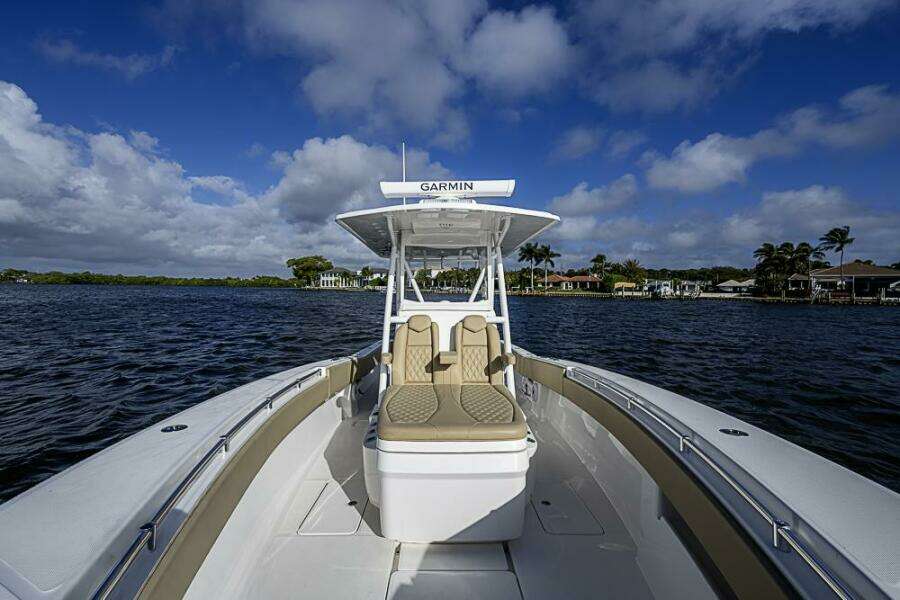 2023 Invincible 33 Open Fisherman