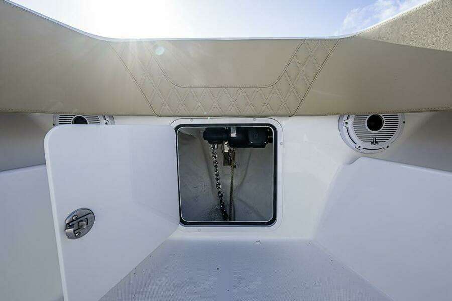 2023 Invincible 33 Open Fisherman