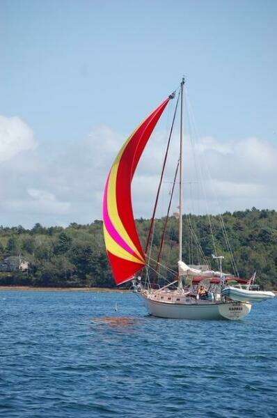 1995 Island Packet 37