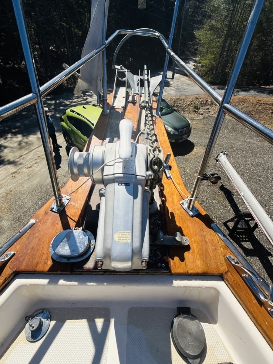 1995 Island Packet 37