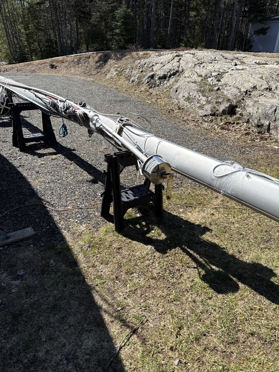 1995 Island Packet 37