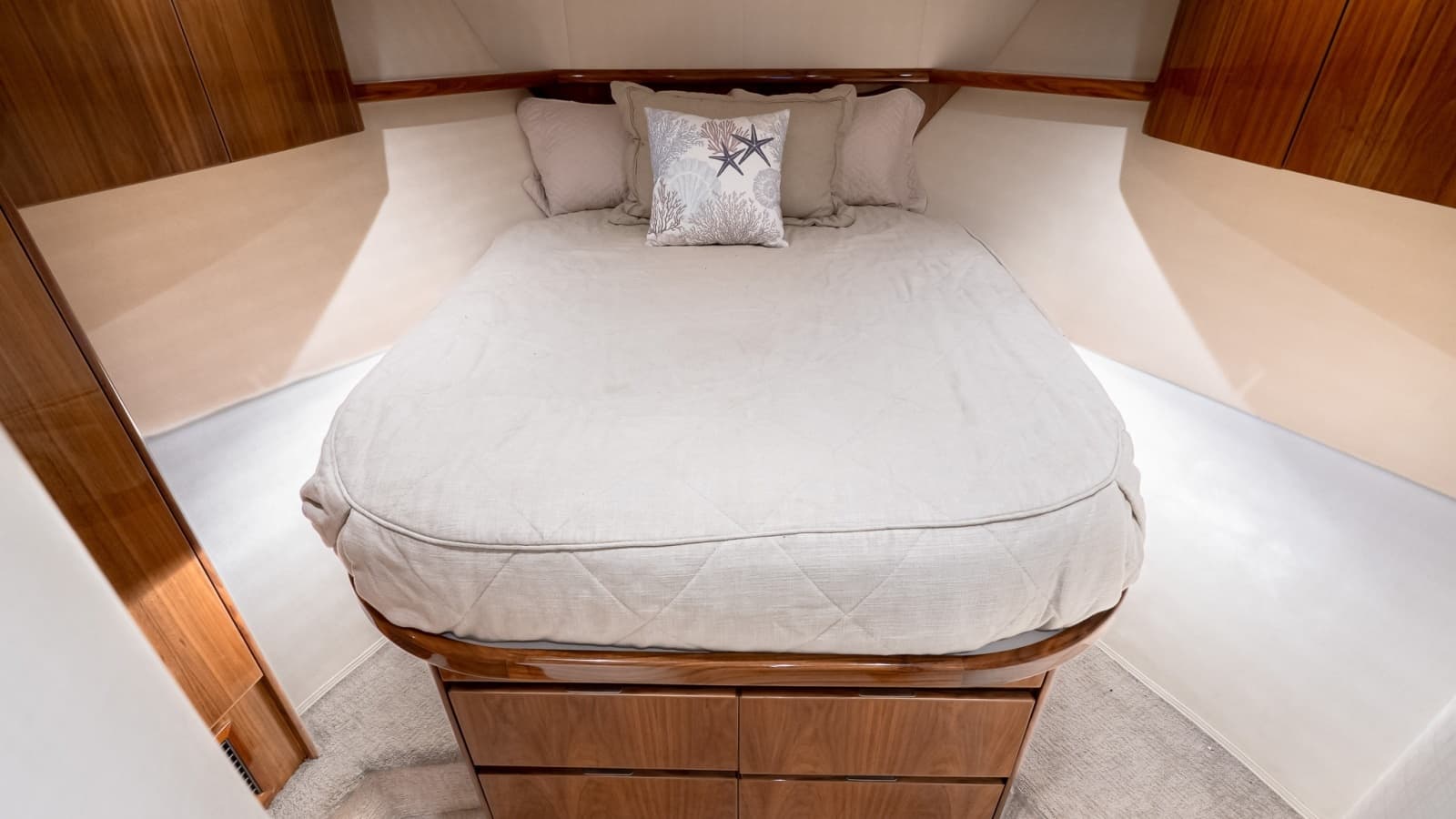 2017 Viking 62 Enclosed Bridge