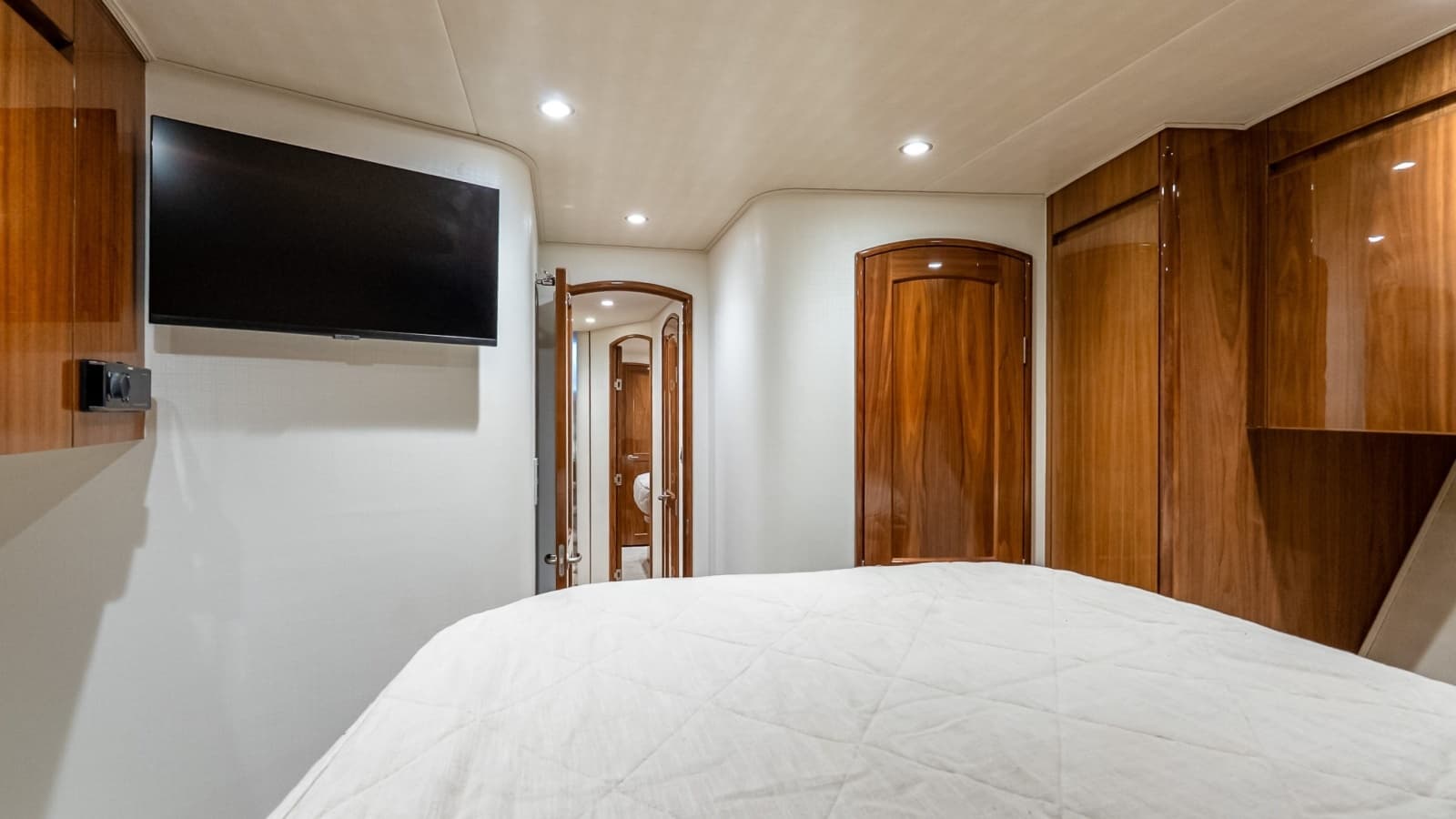 2017 Viking 62 Enclosed Bridge