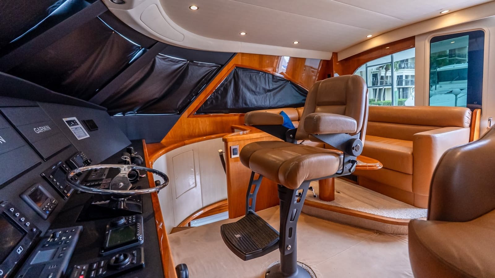 2017 Viking 62 Enclosed Bridge