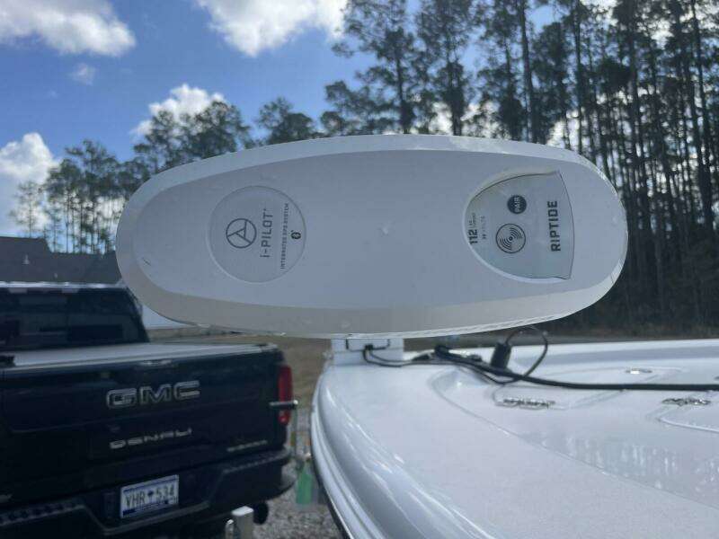 2023 Sea Pro 248 DLX