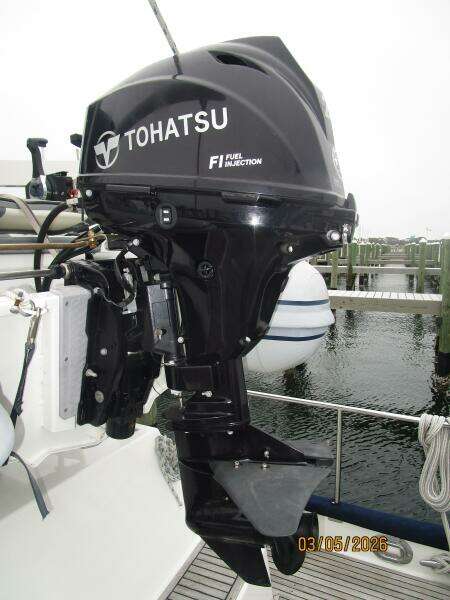 42' Grand Banks tender outboard