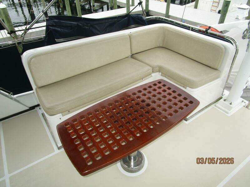 42' Grand Banks flybridge starboard aft seating