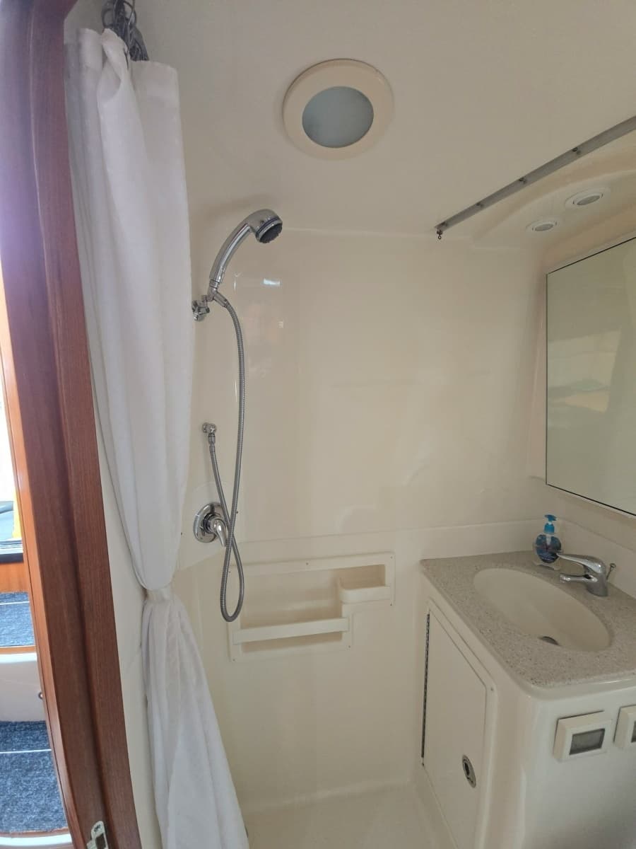 2006 Tiara Yachts 3600 Open