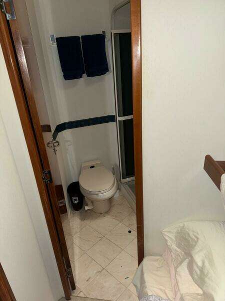 1998 Viking Motor Yacht