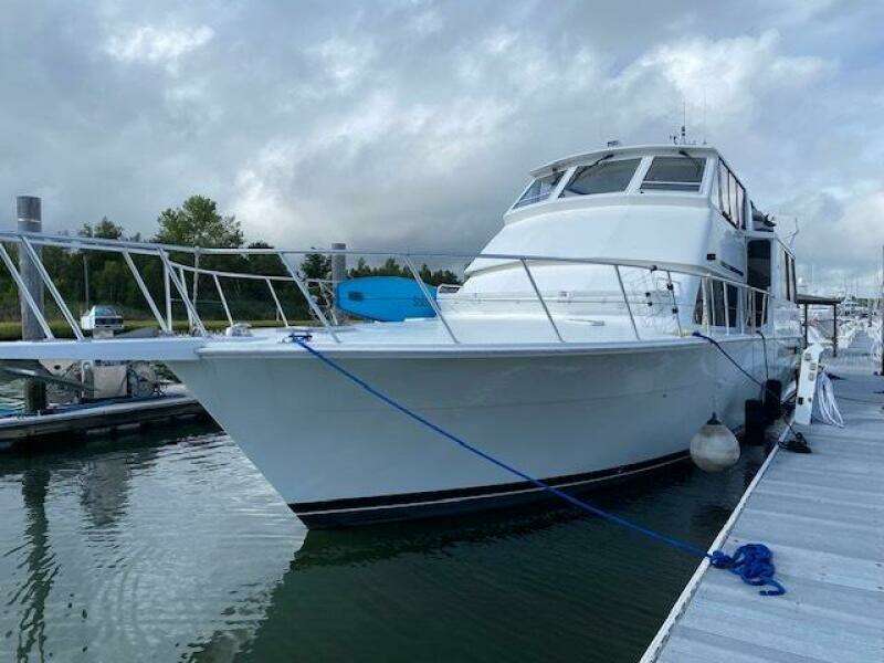 1998 Viking Motor Yacht