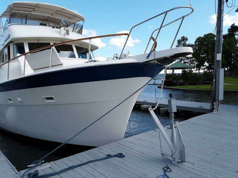 1975 Hatteras 58 LRC