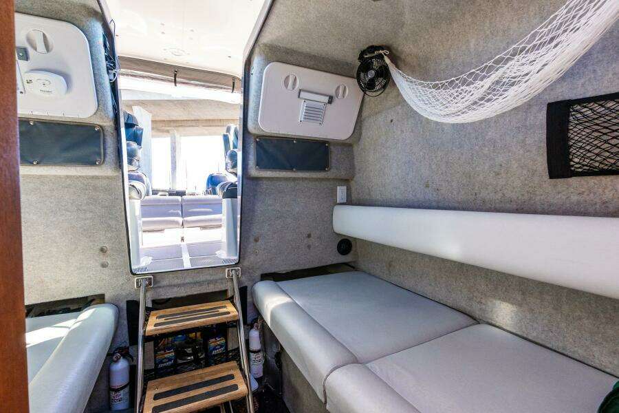 2002 Protector 410 Targa