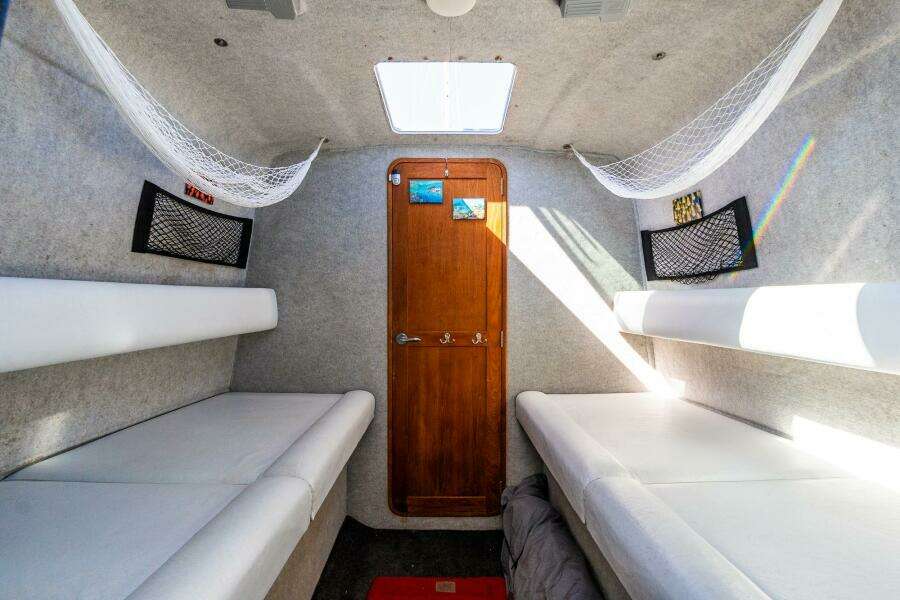 2002 Protector 410 Targa