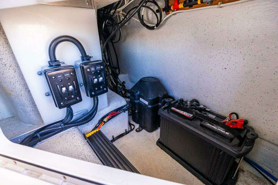 2002 Protector 410 Targa