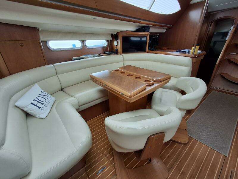2009 Jeanneau 54DS