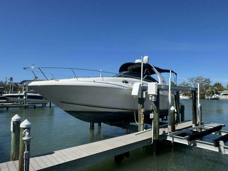 2002 Sea Ray 320 Sundancer