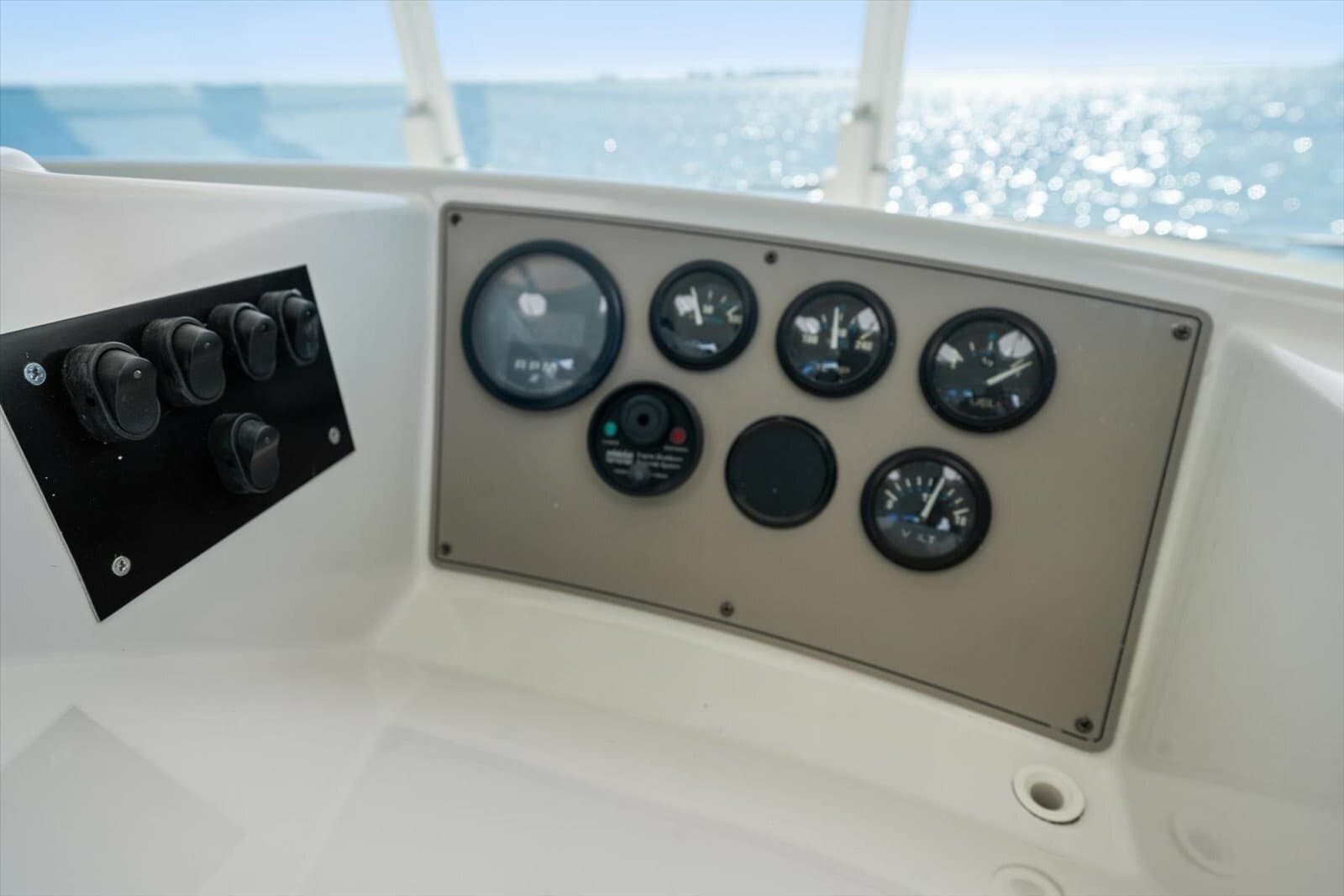 1998 Carver 455 Aft Cabin MY
